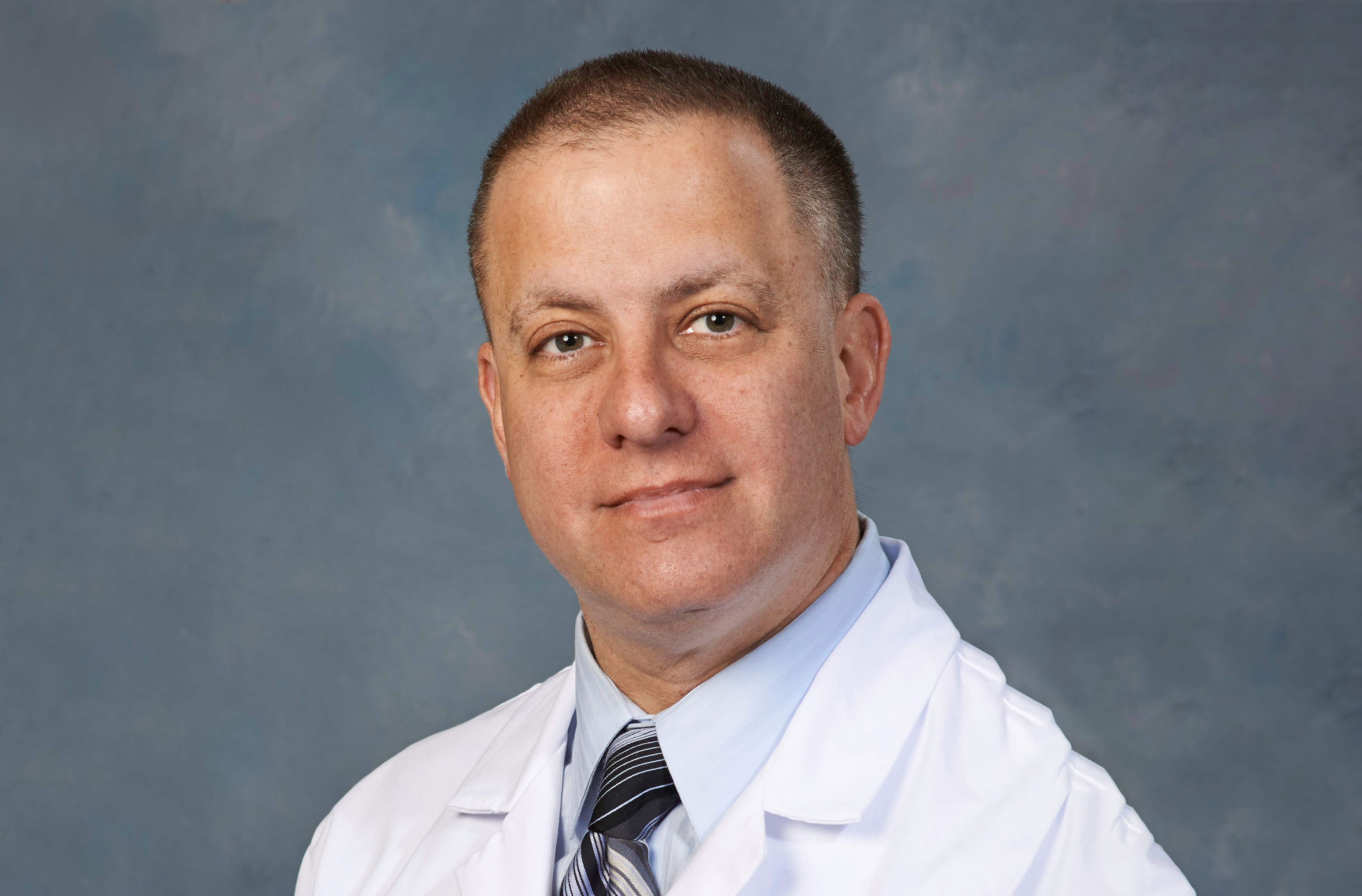 Featured Doctor Pain Management Specialist, Dr. Lester Zuckerman, M.D.